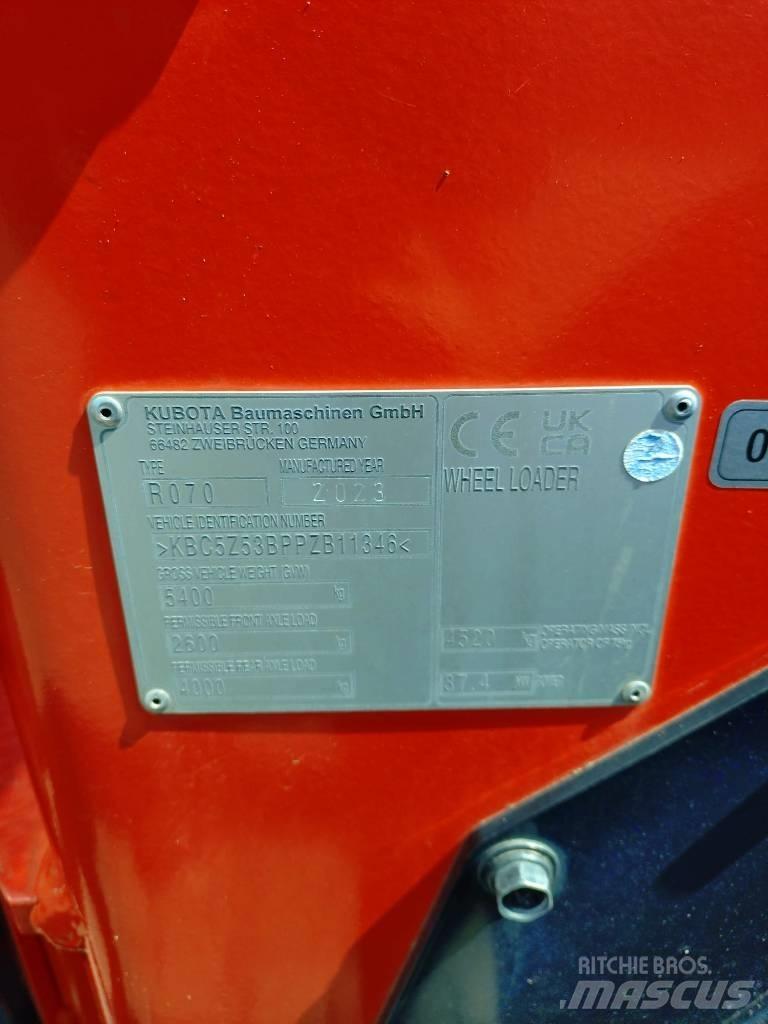 Kubota R 070 Kolové nakladače