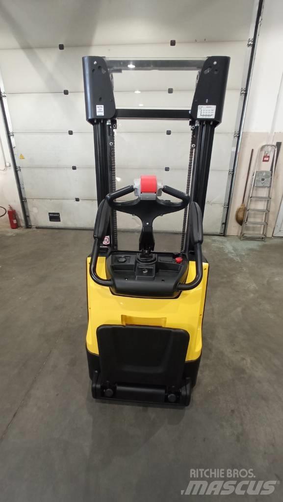 Hyster S 1.2 S Další