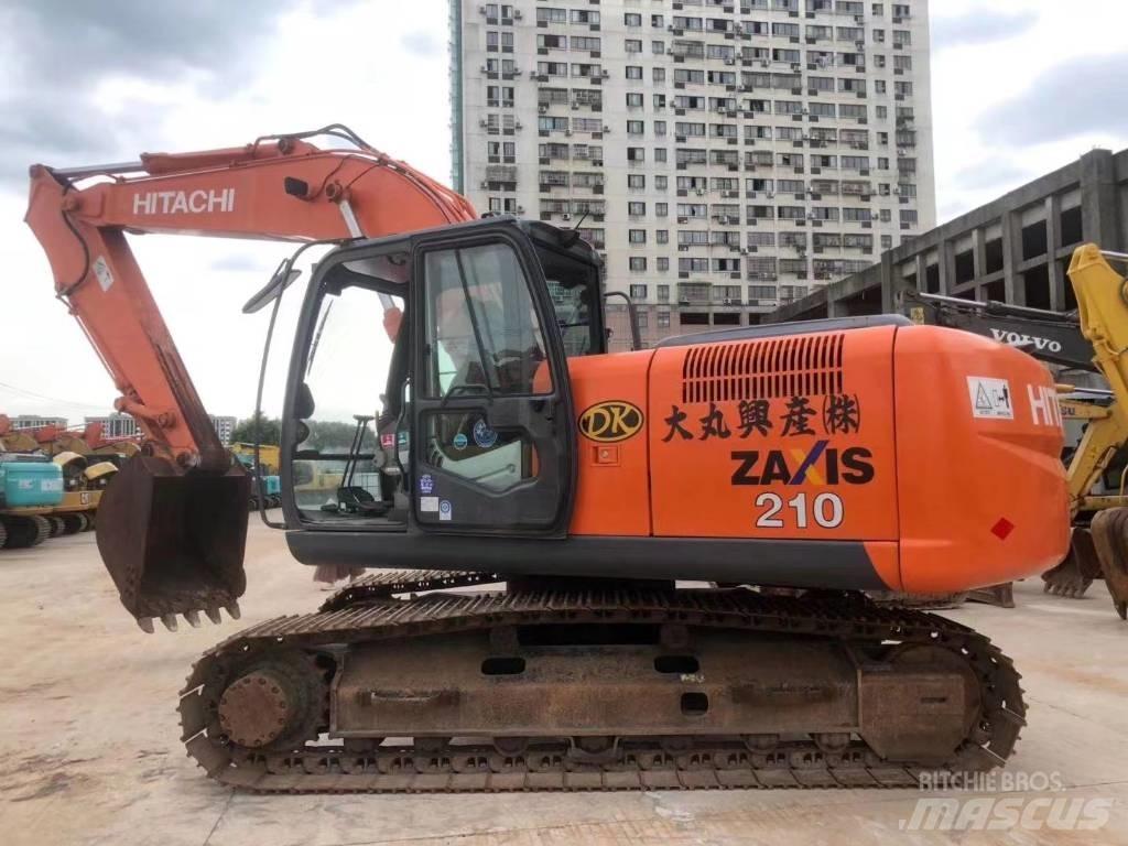 Hitachi ZX 210 Pásová rýpadla