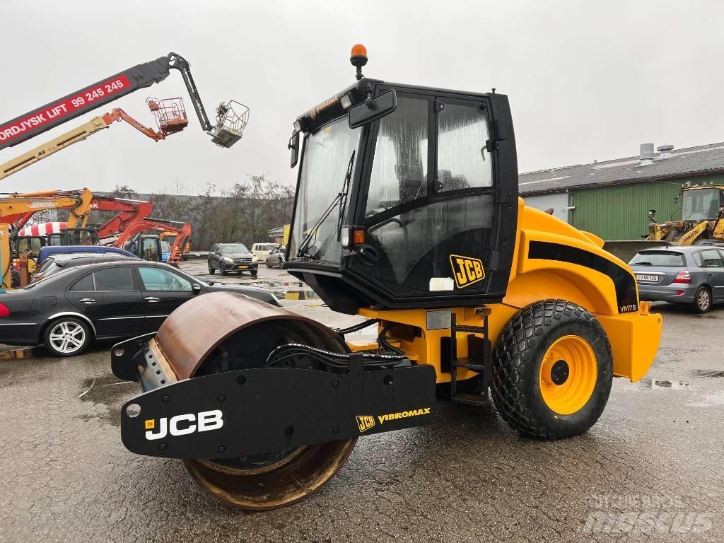 JCB Vibromax VM 75 Tahačové válce