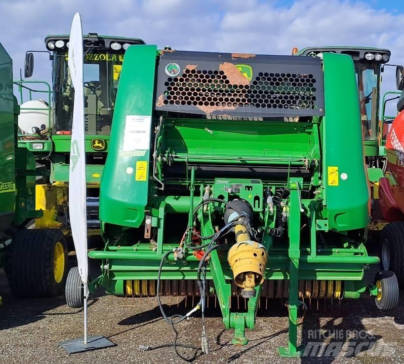 John Deere 960 Lis na válcové balíky