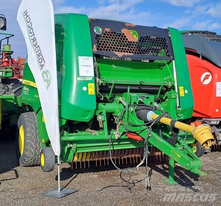 John Deere 960 Lis na válcové balíky