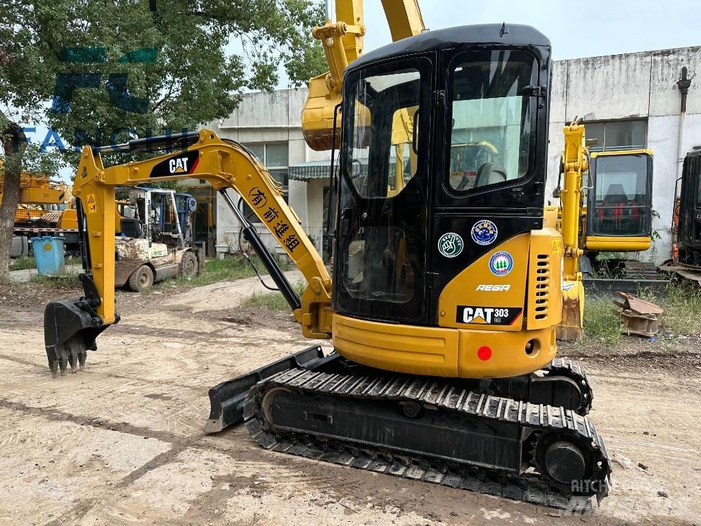 CAT 303 CR Mini rýpadla < 7t