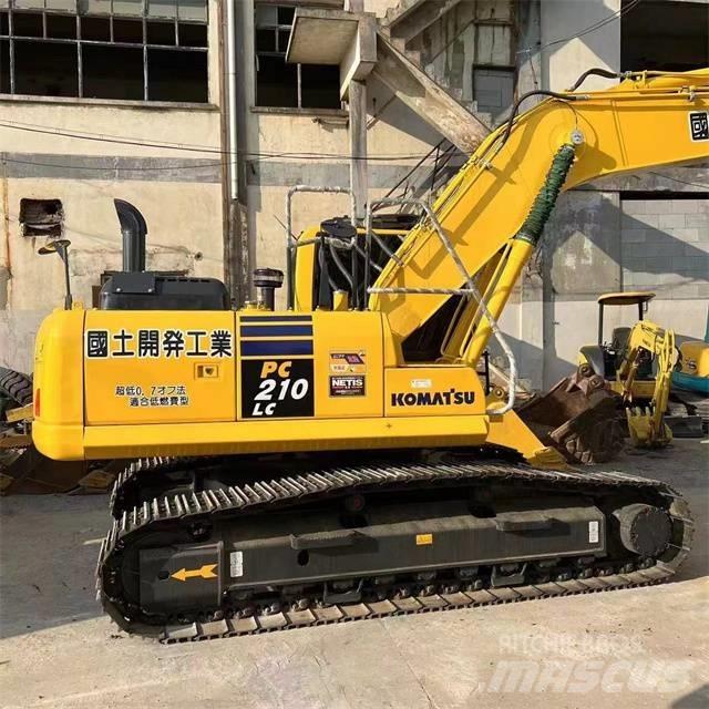 Komatsu PC 210-8 Pásová rýpadla