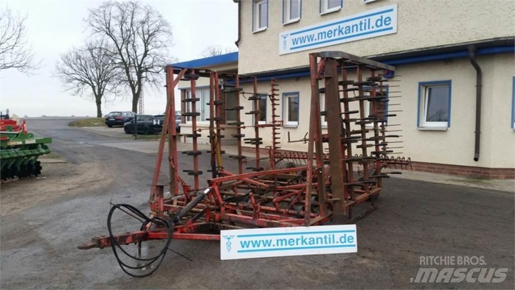 Väderstad NZ 600 Kombinované secí stroje