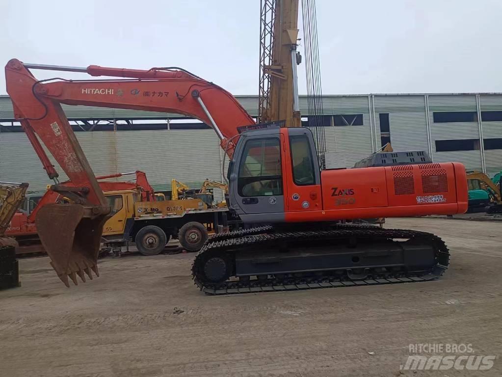 Hitachi ZX 350 Pásová rýpadla