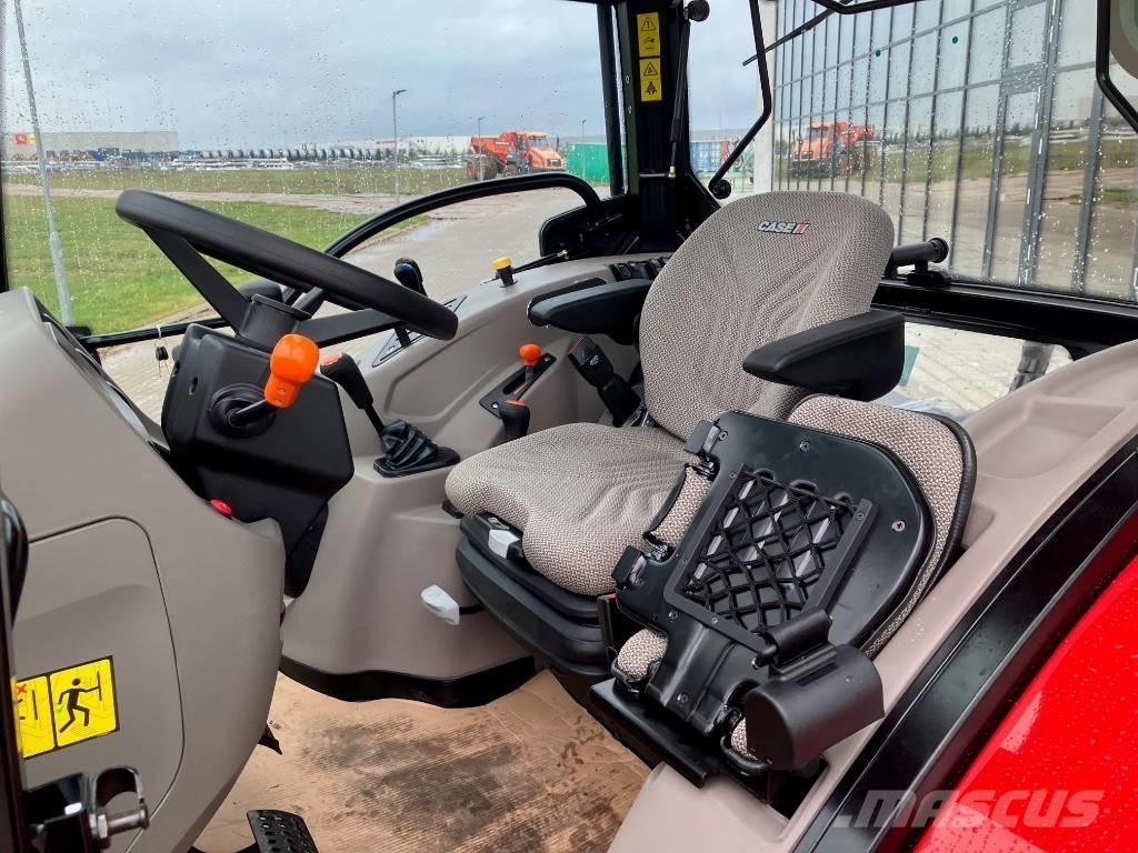 Case IH Farmall 100A Traktory