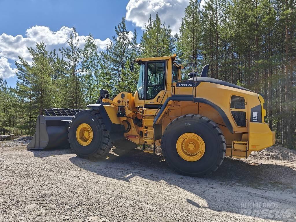 Volvo L220H Kolové nakladače