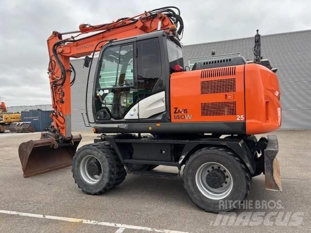 Hitachi ZX 140 W-5 Kolová rýpadla