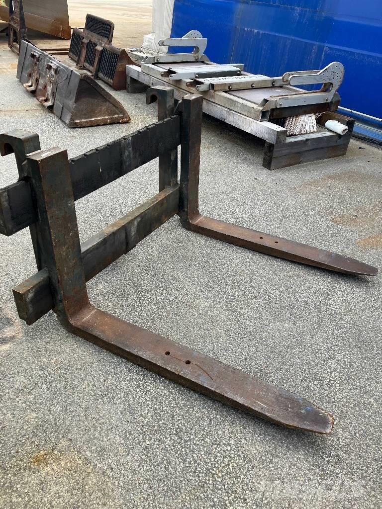 Merlo P55.9 CS Teleskopické manipulátory