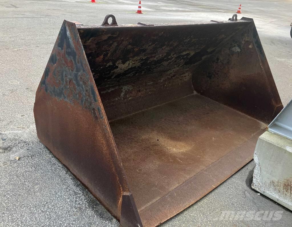 Merlo P55.9 CS Teleskopické manipulátory