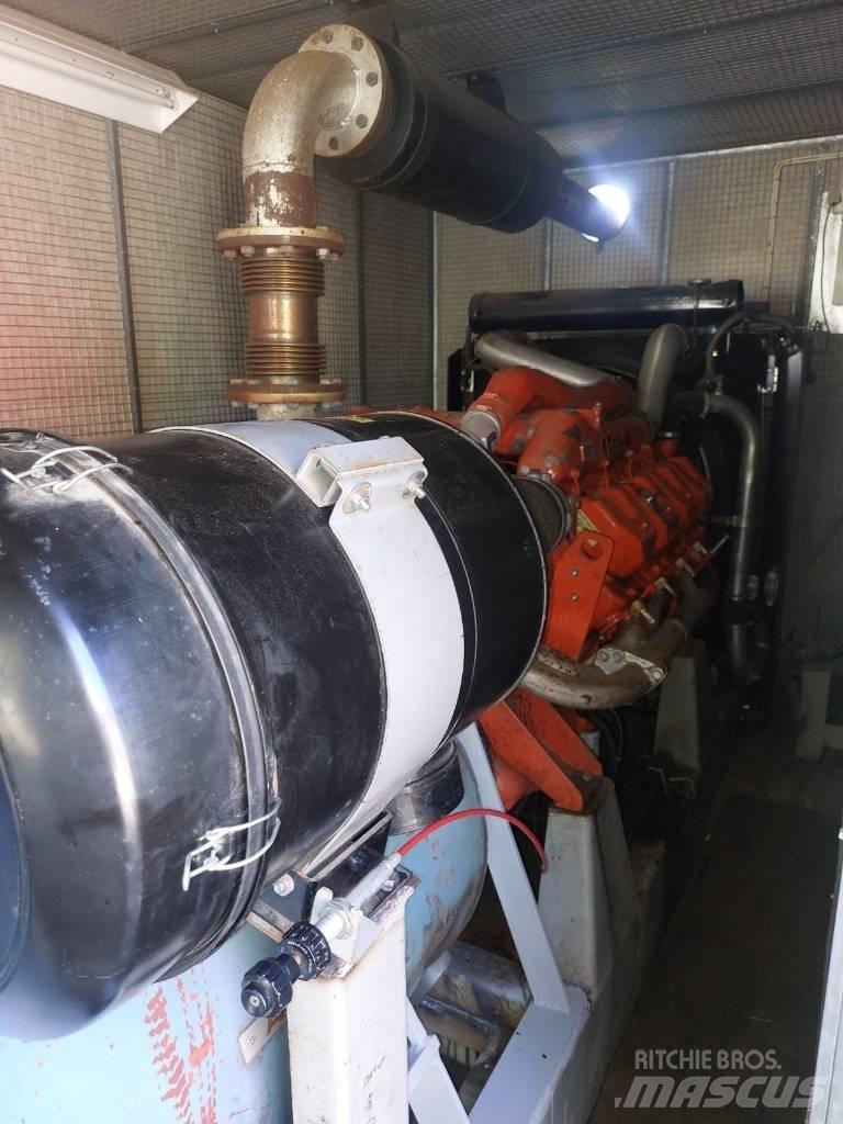 Asea 320 Naftové generátory