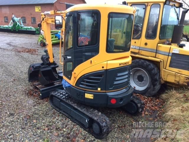 Hyundai R25 AK Mini rýpadla < 7t