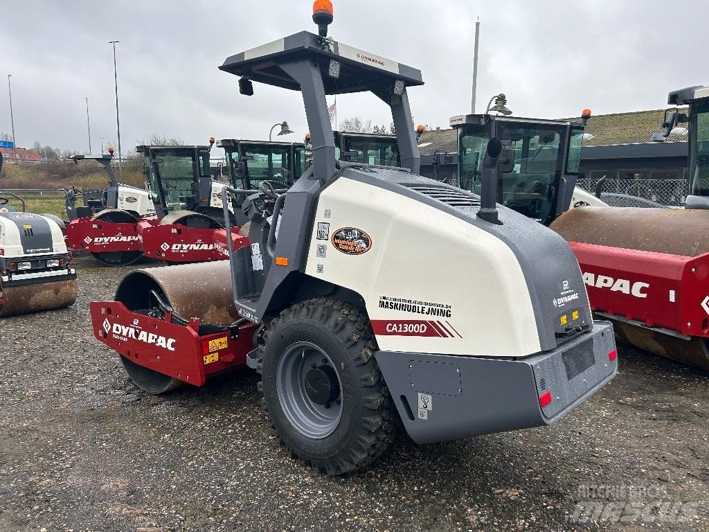 Dynapac Ca1300d Tahačové válce