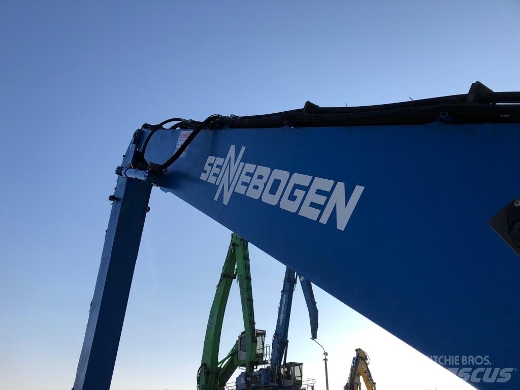 Sennebogen 830 Stroje pro manipulaci s odpadem
