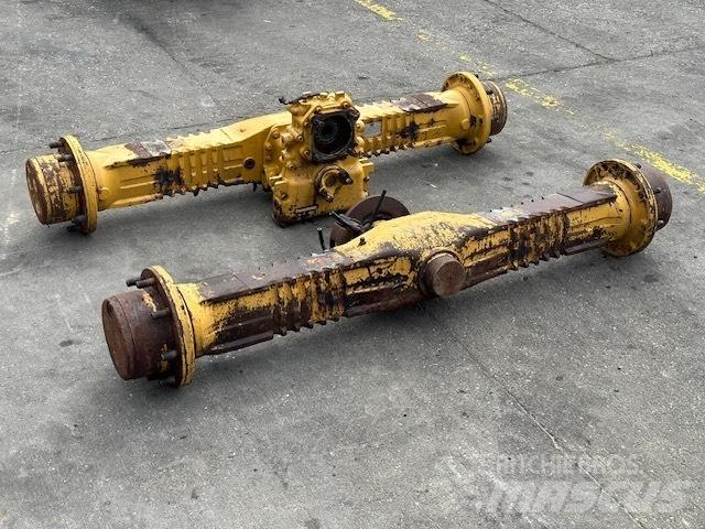 CAT 906 H AXLES Nápravy