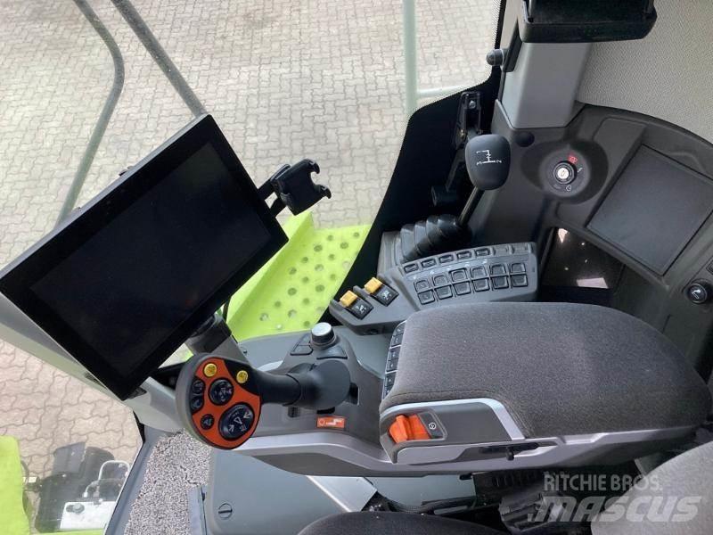CLAAS TUCANO 430 Sklízecí mlátičky