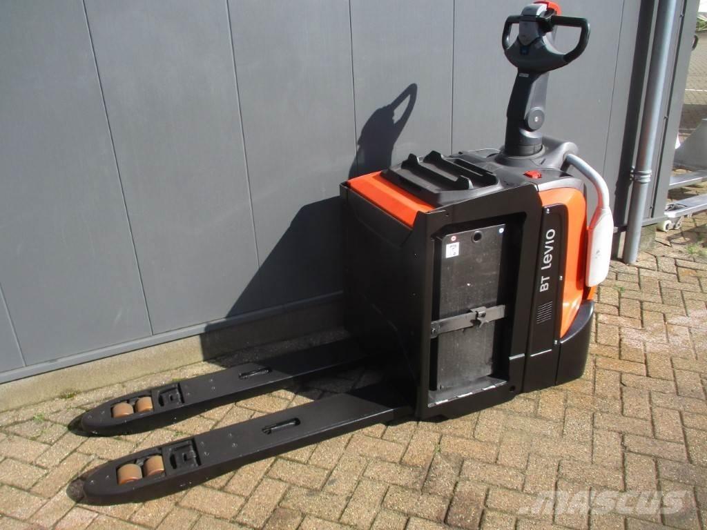 Toyota LPE 200 Nízkozdvižný vozík s plošinou