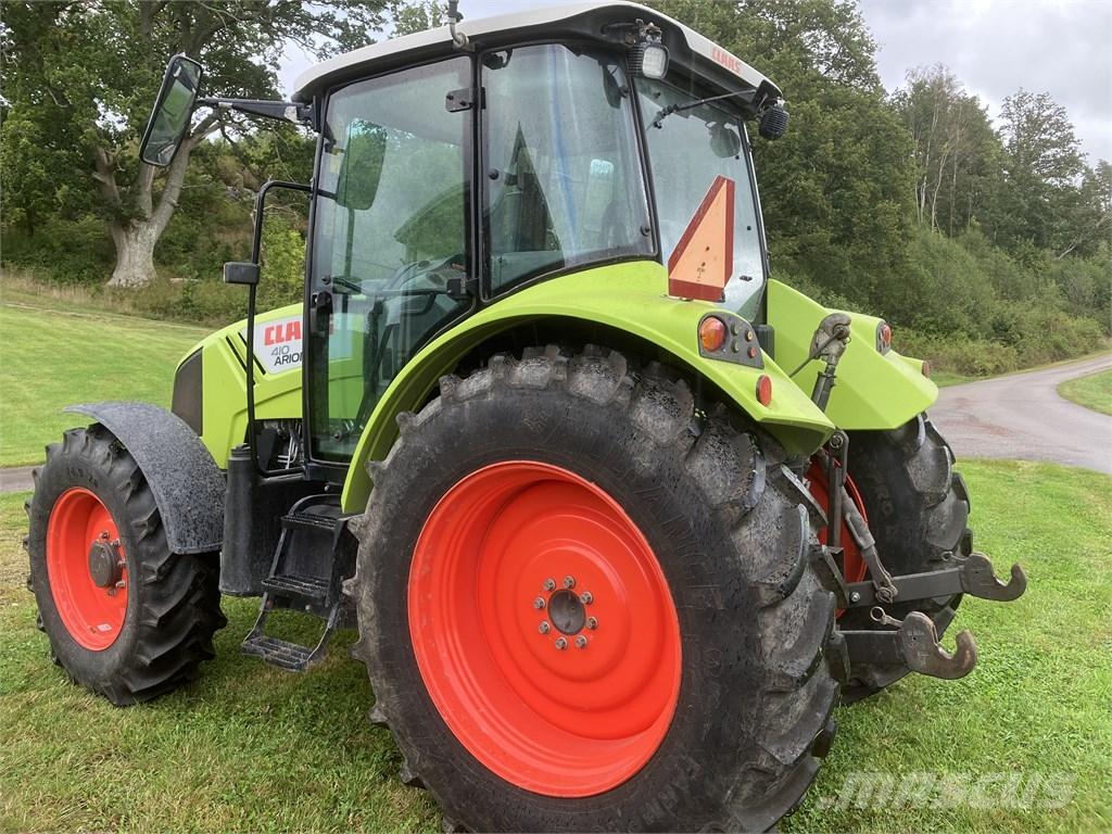 CLAAS Arion 410 Traktory