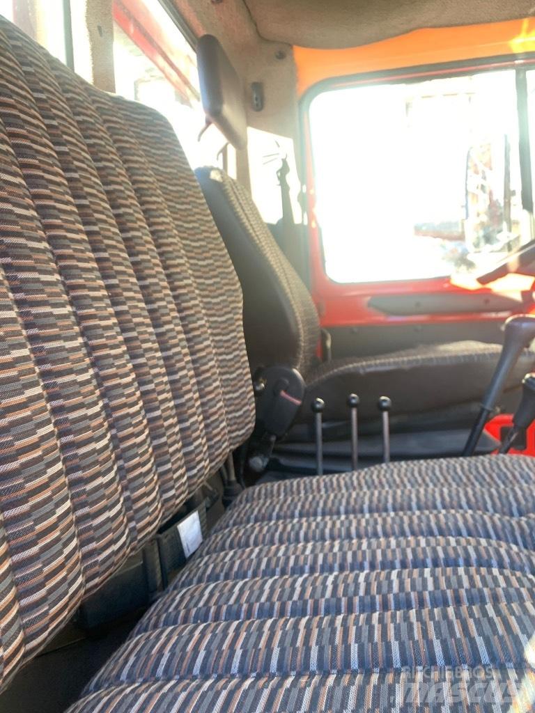 Unimog 1600 Užitkové stroje