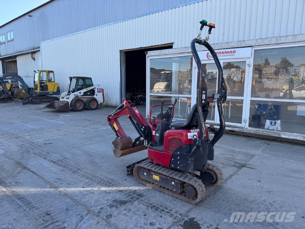 Yanmar SV08 (1E826) Mini rýpadla < 7t