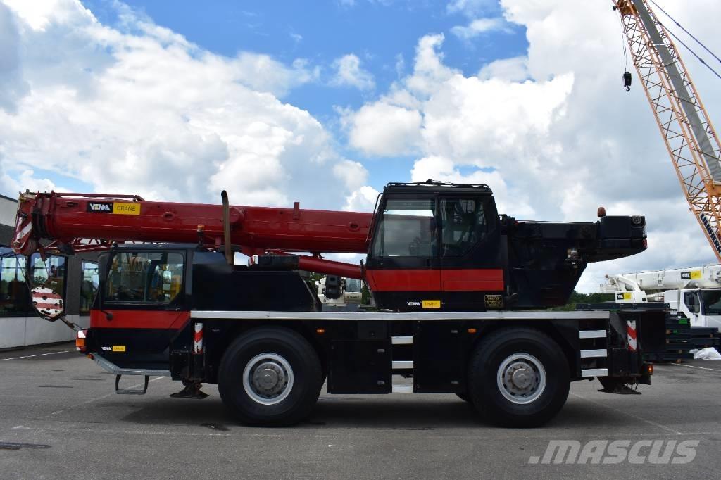 Liebherr LTM 1030-2 Univerzální terénní jeřáby
