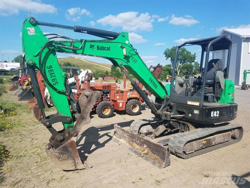 Bobcat E42 Mini rýpadla < 7t