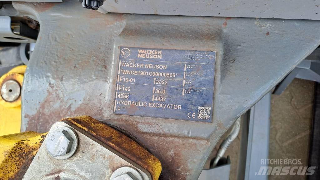 Wacker Neuson ET42 Pásová rýpadla