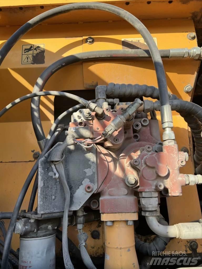 Hyundai R210W-9 Kolová rýpadla
