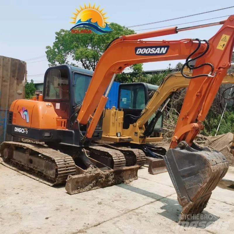 Doosan DH 60-7 Mini rýpadla < 7t