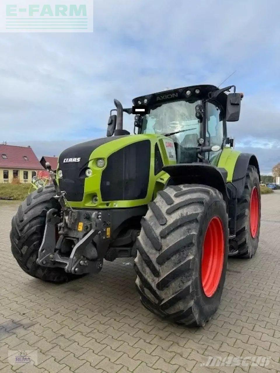 CLAAS axion 930 Traktory