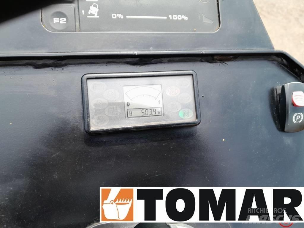 JCB 1 T Vyklápěcí dempry