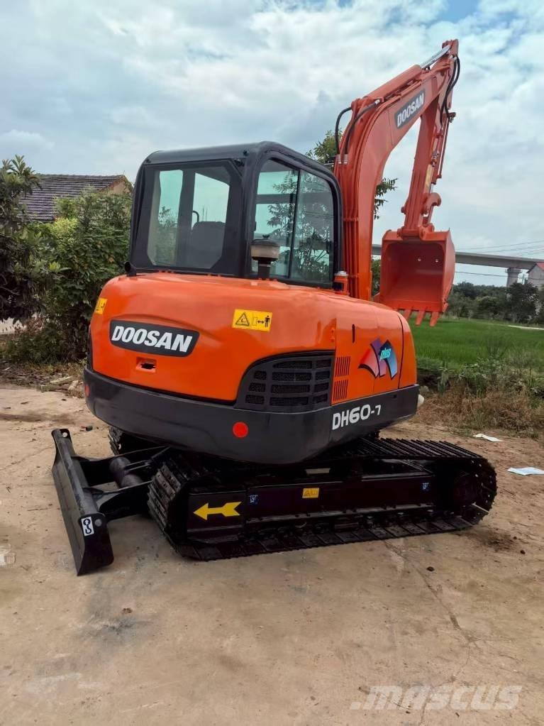 Doosan DH 60 Mini rýpadla < 7t