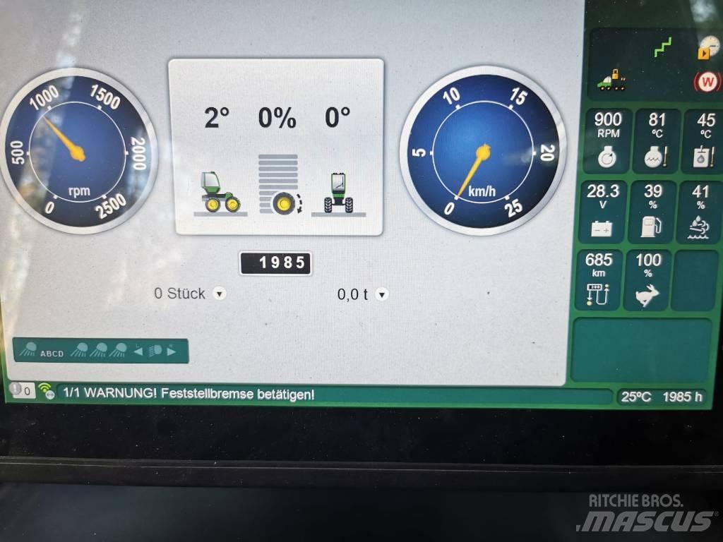 John Deere 1110G Vyvážecí traktory