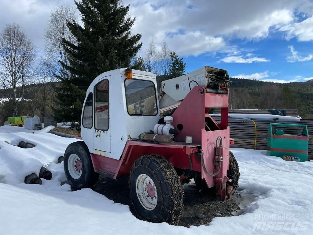 Merlo SM25 Teleskopické manipulátory