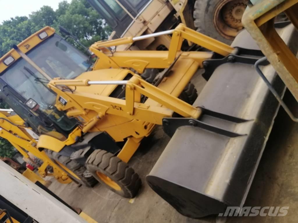 JCB 3 CX Rýpadlo-nakladače