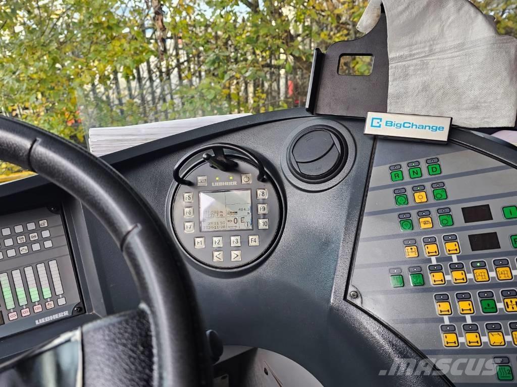 Liebherr MK 140 Plus Univerzální terénní jeřáby