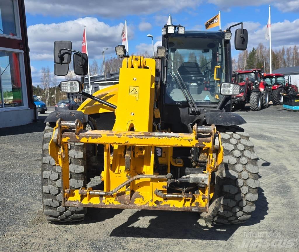 JCB 542-70 Teleskopické nakladače pro zemědělství