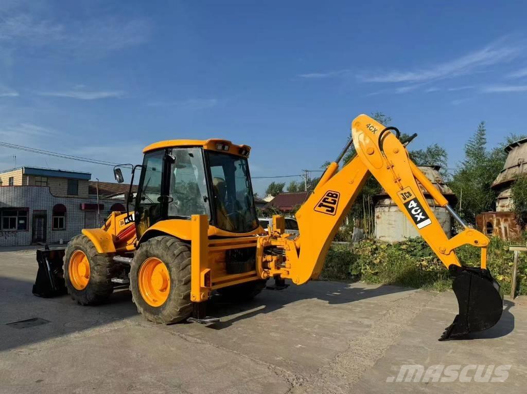 JCB 4CX Rýpadlo-nakladače