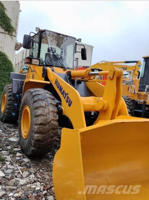 Komatsu WA 320-5 Kolové nakladače