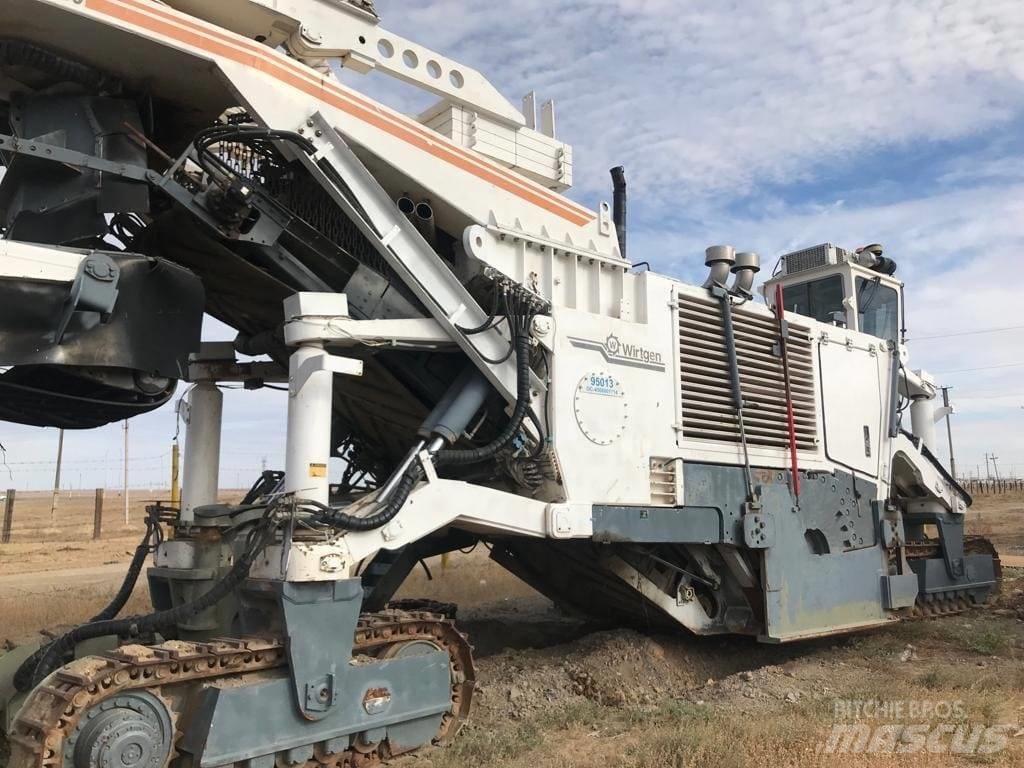Wirtgen W2500SM Ostatní