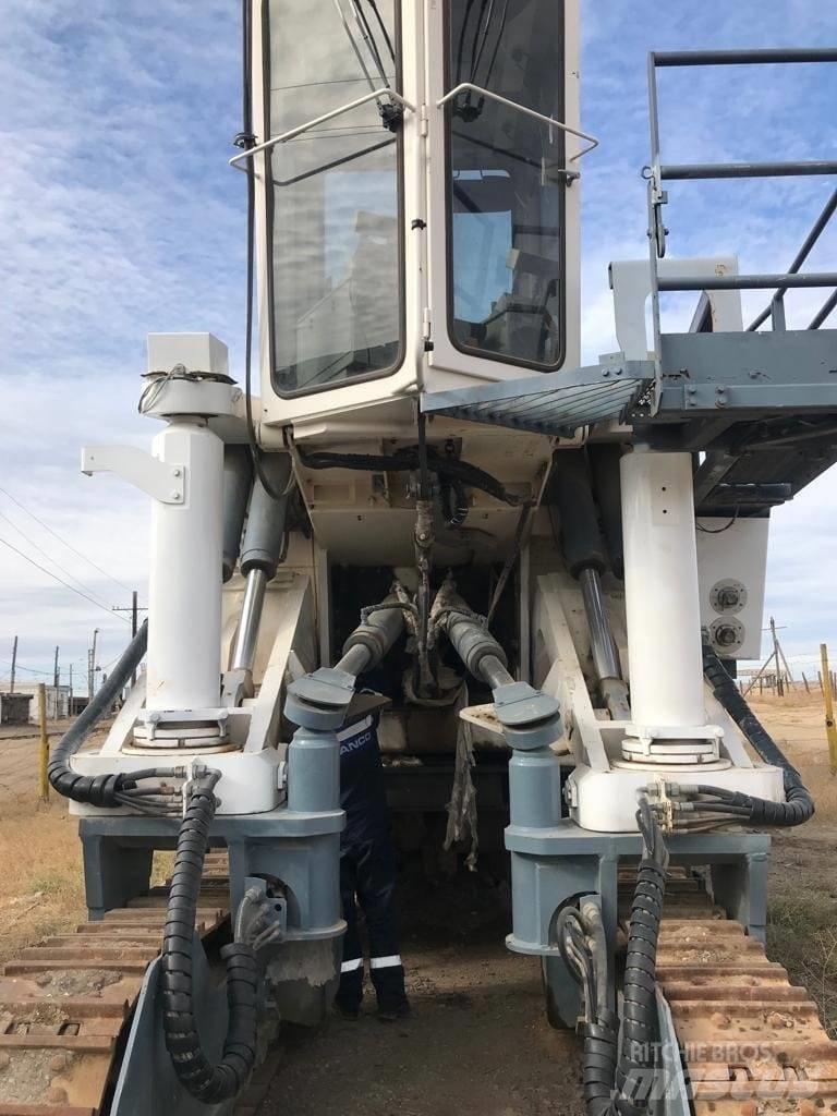 Wirtgen W2500SM Ostatní