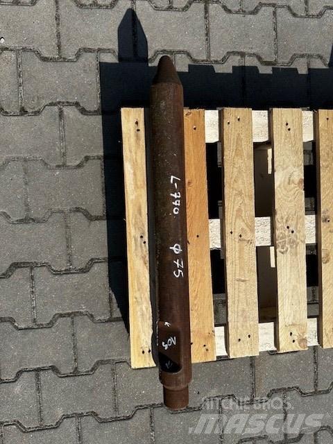 Montabert 75 MM Bourací kladiva / Sbíječky