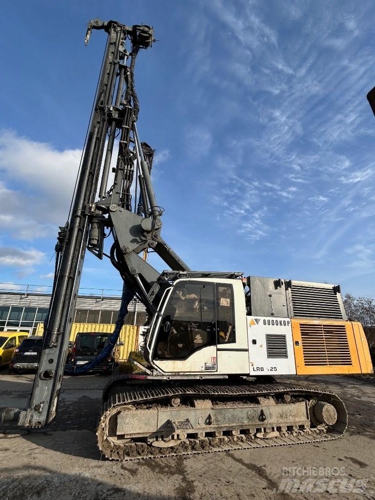 Liebherr LRB 125 Vibrační beranidla