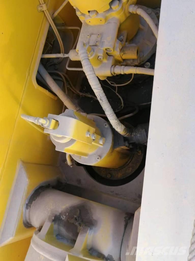 Tadano TL 300 E Jeřáby pro těžký terén