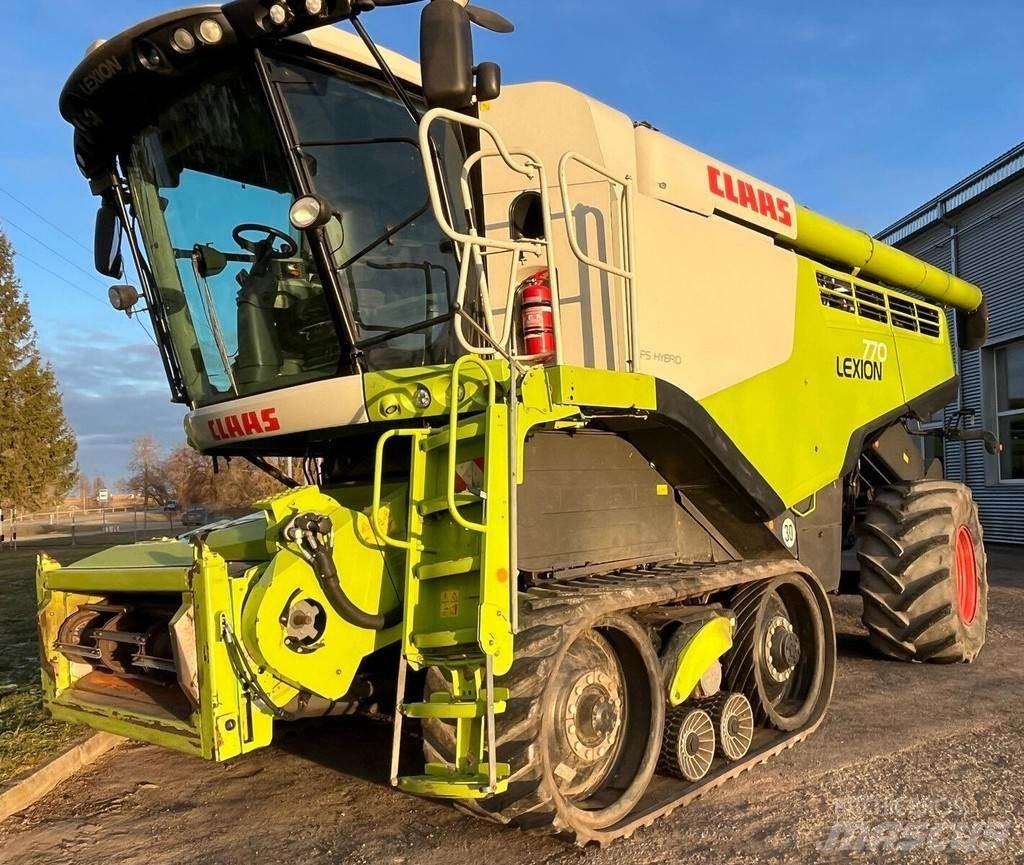 CLAAS Lexion 770TT Sklízecí mlátičky