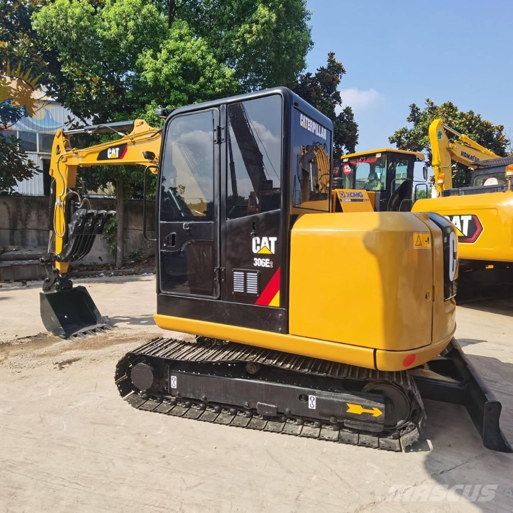 CAT 306e2 Mini rýpadla < 7t