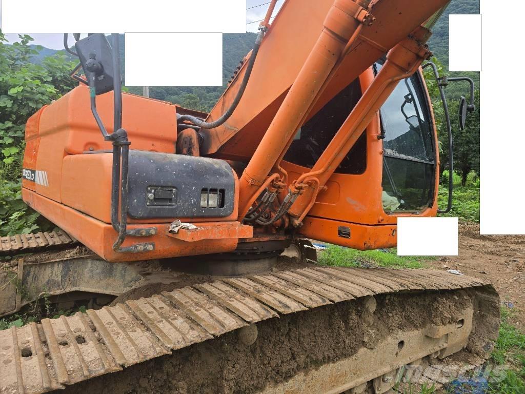 Doosan DX 220 LC-9 Pásová rýpadla