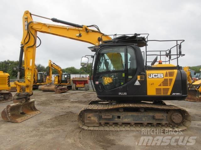 JCB JS130LC Plus+ Pásová rýpadla
