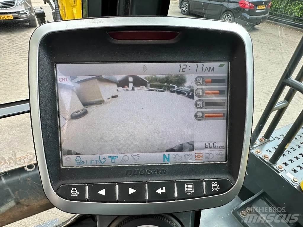 Doosan DX140W-5 Kolová rýpadla